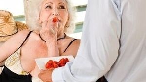 Elderly Mature Diva Wants To Be Dicked Down During Her Vaca
