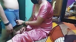 Very cute sexy Indian housewife husband and wife sex enjoy very good sexy wife