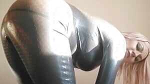 Latex Rubber Fetish Catsuit Homemade Video of Curvy Girl in Texturized Fetisch Clothes