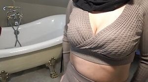 Married Egyptian Milf With Huge Tits Exposes Herself
