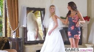 Sexy white wedding threesome